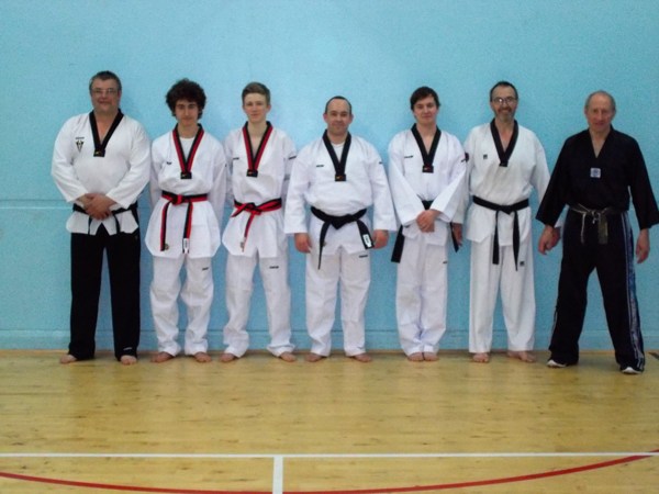 [Successful Grading Candidates, April 2016]